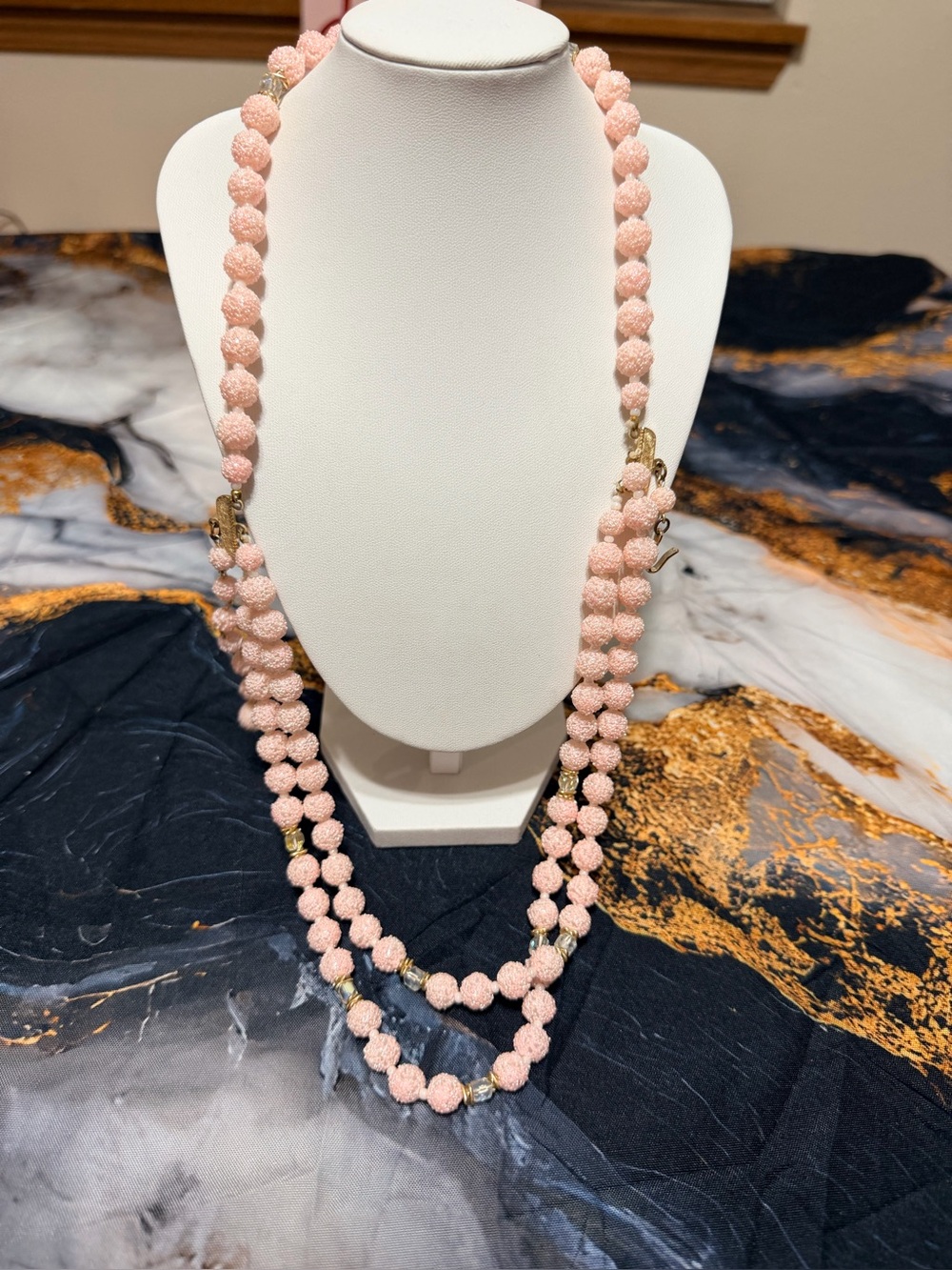 NWOT necklace